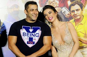 Amy Jackson at an event for Freaky Ali (2016)