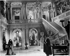 Eric Portman and Edana Romney in Corridor of Mirrors (1948)