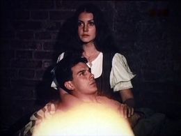 Elena Kostina and Konstantin Shaforenko in Vsyo pobezhdayet lyubov' (1987)
