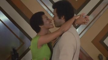Robert Hooks and Paula Kelly in Trouble Man (1972)