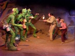 Kathy Coleman, Wesley Eure, Spencer Milligan, and The Krofft Puppets in Land of the Lost (1974)