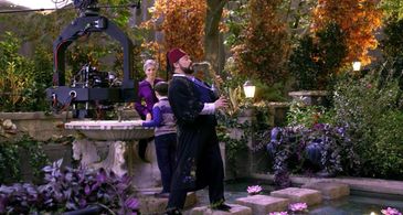 Cate Blanchett, Jack Black, and Owen Vaccaro in The House with a Clock in Its Walls (2018)