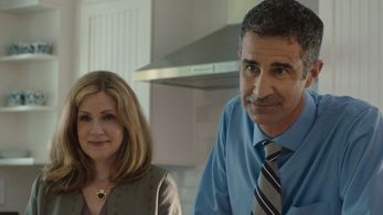 Chris Lindsay-Abaire and Rudd Anderson in Intermedium (2019)