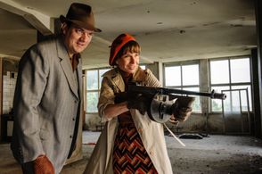 Nadeshda Brennicke and Charly Hübner in Banklady (2013)