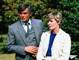 Jirí Bartoska and Jana Sulcová in My vsichni skolou povinní (1984)