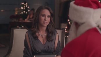Lacey Chabert and Howard Storey in A Wish For Christmas (2016)