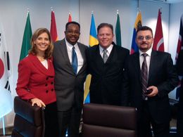 James Lewis and fellow actors of Ricola commercial