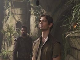 Manu Bennett and Marcus Vanco in The Shannara Chronicles (2016)