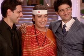 Smriti Malhotra-Irani, Hiten Tejwani, and Sandeep Baswana in Kyunki Saas Bhi Kabhi Bahu Thi (2000)