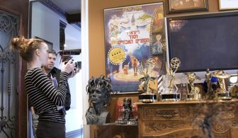 Director Kyra Gardner interviews Child's Play franchise Producer David Kirschner for the documentary 