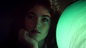 Alyona Khmelnitskaya in Courier (1986)