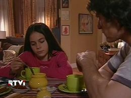 Fabio Di Tomaso and Ailén Guerrero in Vidas robadas (2008)