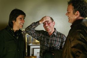 Pete Postlethwaite, John C. Reilly, and Walter Salles in Dark Water (2005)