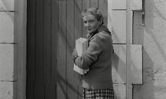 Mona Goya in The Old Guard (1960)