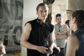 Matthias Schweighöfer in You Are Wanted (2017)