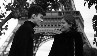 Albert Cerný and Barbora Podzimková in Lake Malawi: Paris (2017)