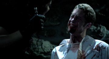 Ellie Torrez and Mat Wright in Respire (2010)