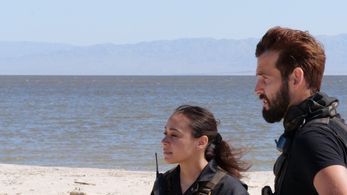 Benedikt Sebastian and Jasmine Williams in Scorched Sea (2020)
