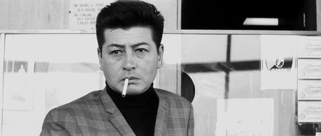 Ryô Ikebe in Pale Flower (1964)