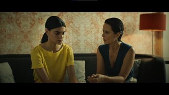 Aitana Sánchez-Gijón and Cumelen Sanz in Under Her Control (2022)