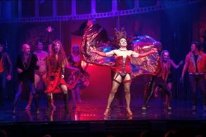 Richard O'Brien, David Bedella, Haley Flaherty, Kristian Lavercombe, Jayde Westaby, Dominic Andersen, and Richard Meek i