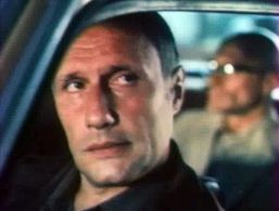 Aleksandr Porokhovshchikov in Kankan v angliyskom parke (1985)