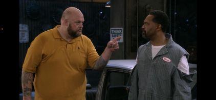 Mike Epps and Jon Ryckman in The Upshaws (2021)