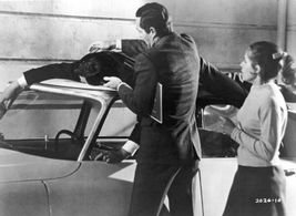 Claude Jade, Philippe Noiret, and Frederick Stafford in Topaz (1969)