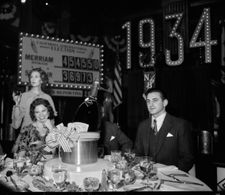 Amie Farrell, Ferdinand Kingsley in MANK