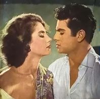 Rosita Arenas and Enrique Vera in El niño de las monjas (1959)