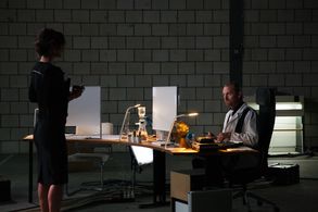 Mike Reus and Bérénice Marlohe in Kill Switch (2017)