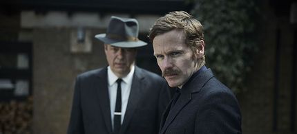 Roger Allam and Shaun Evans in Endeavour (2012)