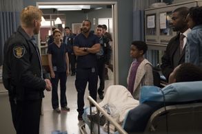 Sarah Drew, Michael Weaver, Jesse Williams, La Monde Byrd, and Santiago Segura in Grey's Anatomy (2005)