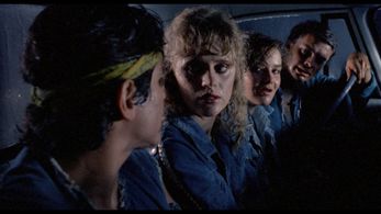 Germán Bernal, Erika Buenfil, Ernesto Laguardia, and María Rebeca in Grave Robbers (1989)