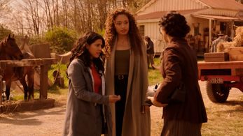 Still of Olivia Swann and Lisseth Chavez in DC's Legends of Tomorrow