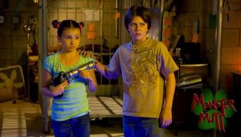Rhiannon Leigh Wryn and William Brent in Monster Mutt (2011)