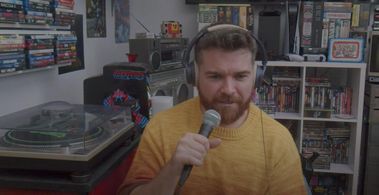 Mike Lavin in Taste Buds: Cauliflower vs Carrots (2022)