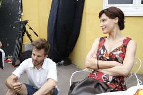 Dominik Hartl and Marion Mitterhammer on the set of 