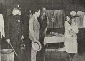 Gladys Hulette in A Crooked Romance (1917)