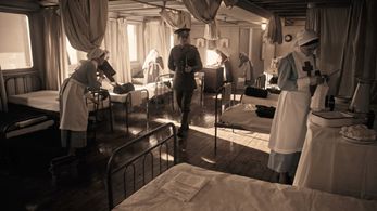 Marysia S. Peres, Jonathan Pyatt, and Jeanette Cutajar in The Mystery of Britannic (2017)