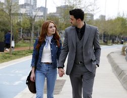 Burak Sevinç and Melis Sezen in Tainted Love (2019)