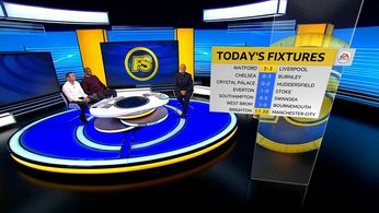 Jason Mohammad and Martin Keown in Final Score (2001)