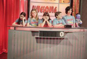 Mary Birdsong, Jaime Andrews, Oana Gregory, Cole Jensen, and Landry Bender in Crash & Bernstein (2012)