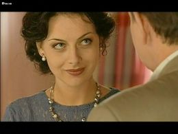 Victoria Unikel in Undina 2. Na grebne volny (2004)