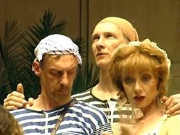 Viktor Bychkov, Aleksandr Polovtsev, and Olga Tolstetskaya in Bomba (1997)