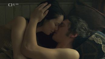 Anna Kameníková and Jan Nedbal in Bozena (2021)