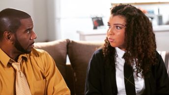 Reggie Gaskins & Victoria Elizabeth-Newman on set of 