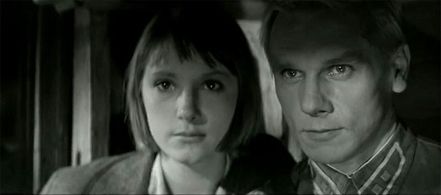 Alla Chernova and Georgiy Yumatov in Ne zabud... Stantsiya Lugovaya (1967)