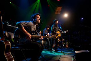 Juanes in Austin City Limits (1975)