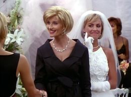 Cheryl Bianchi and Rachel Reenstra in The Naked Truth (1995)